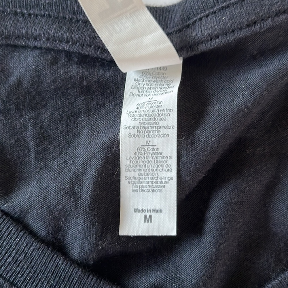 Foghat Black Graphic Short Sleeve Concert Tee - Picture 9 of 11